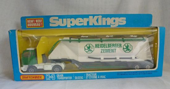 Picture of Matchbox Superkings K-3 Grain Transporter "Heidelberger Zement" with BLACK BASE