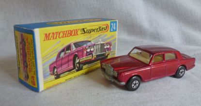 Picture of Matchbox Superfast MB24c Rolls Royce  Silver Shadow with Pink Base