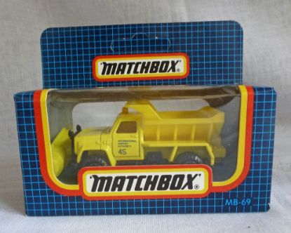 Picture of Matchbox Dark Blue Box MB69 Snow Plough Yellow
