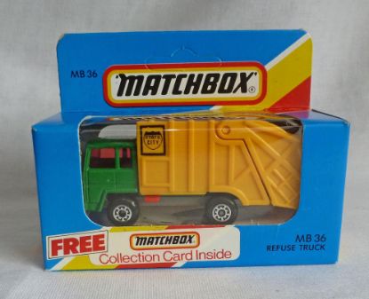 Picture of Matchbox Blue Box MB36 Refuse Truck Green/Yellow