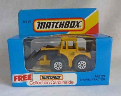 Picture of Matchbox Blue Box MB29 Tractor Shovel with Card