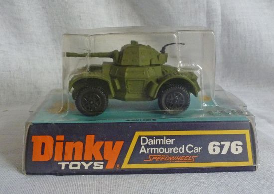 Picture of Dinky Toys 676 Daimler Armoured Car