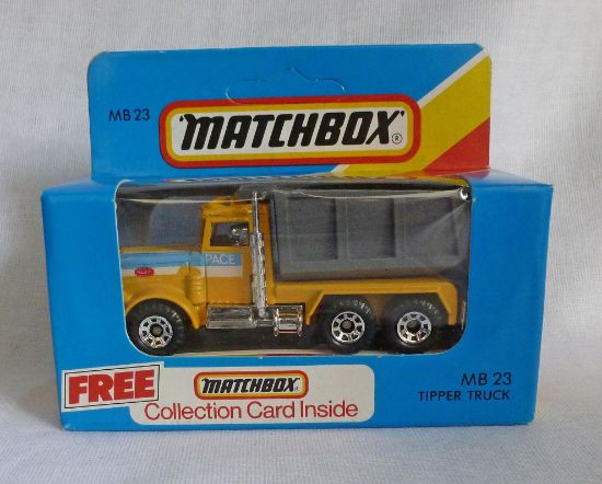 Picture of Matchbox Blue Box MB23 Peterbilt Tipper Truck "Pace"