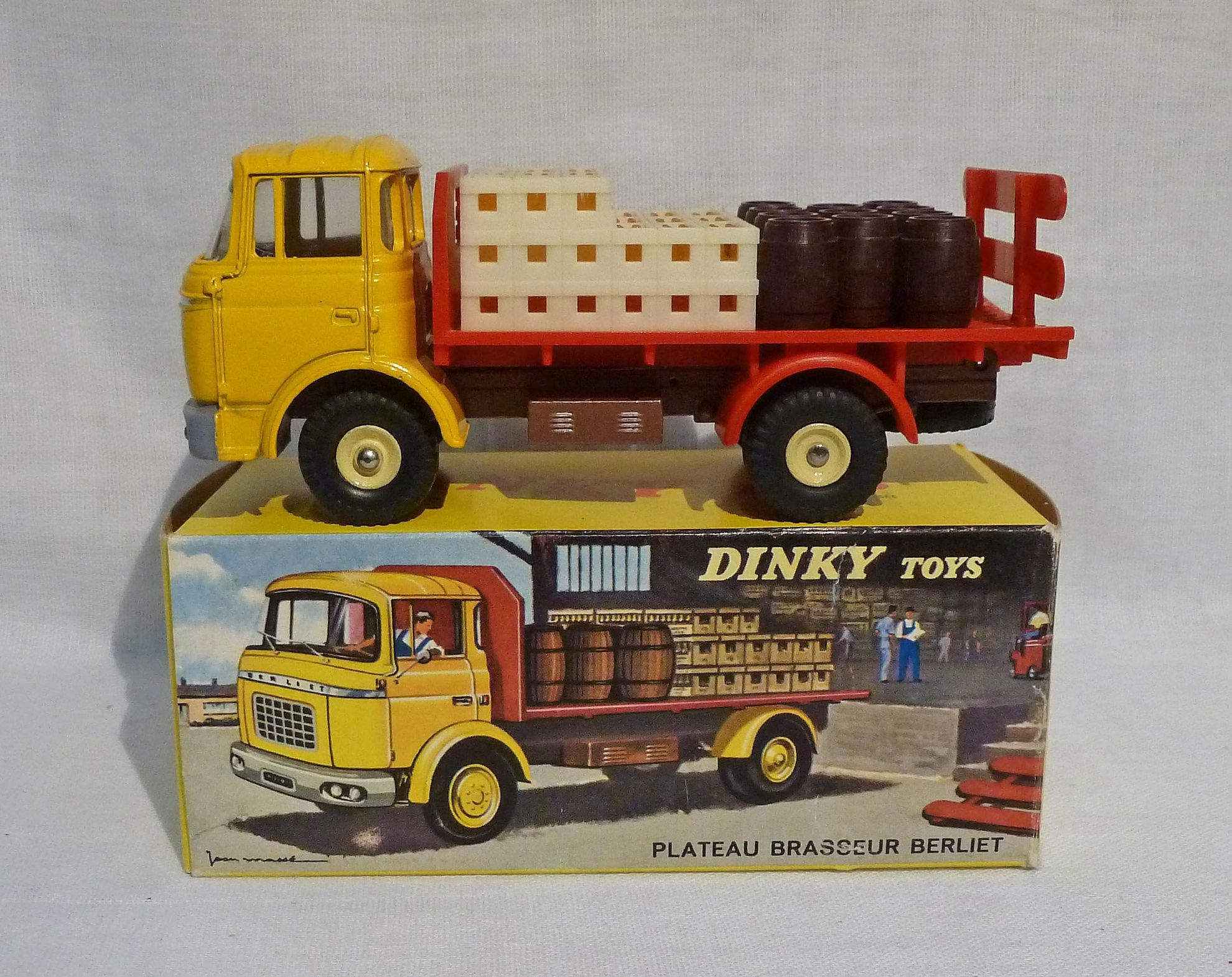 DINKY FRANCE 589A Echelle 1/43 | BERLIET G.A.K. GAK DEPANNEUSE