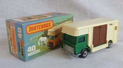 Picture of Matchbox Superfast MB40e Horse Box Green with Unpainted Base OW Rear