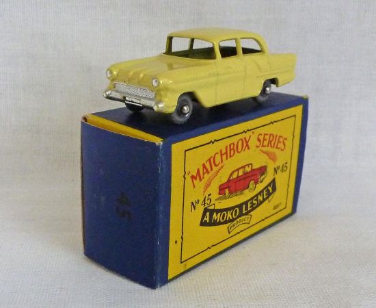 Picture of Moko Lesney Matchbox MB45a Vauxhall Victor with GPW without Windows 