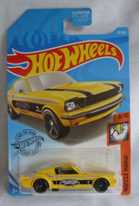 Picture of HotWheels '65 Ford Mustang 2+2 Fastback Yellow "Muscle Mania" 8/10