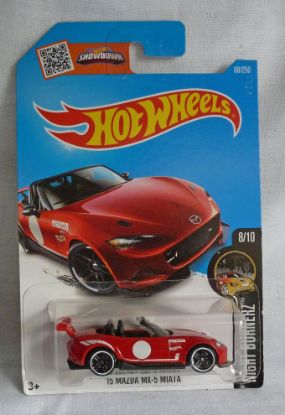 Picture of HotWheels '15 Mazda MX-5 Miata Red "Nightburnerz" 8/10 Long Card