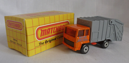 Picture of Matchbox Yellow Box MB36 Refuse Truck Orange/Silver
