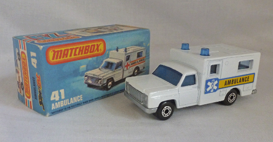 Picture of Matchbox Superfast MB41e Ambulance 