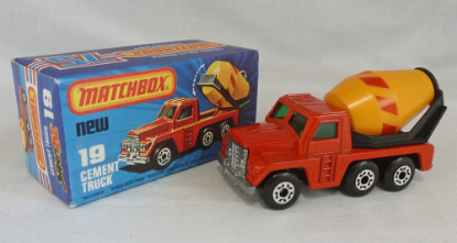 Picture of Matchbox Superfast MB19f Cement Truck with Green Windows & Orange Barrel