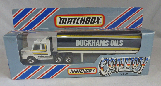 Picture of Matchbox Convoy CY16 Scania Box Truck "DUCKHAMS OILS"