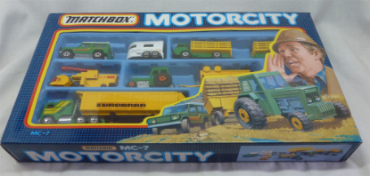 Picture of Matchbox MC-7 Motorcity Farm Set
