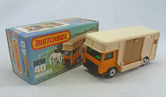 Picture of Matchbox Superfast MB40e Horse Box Light Orange with Tan Door & Black Base