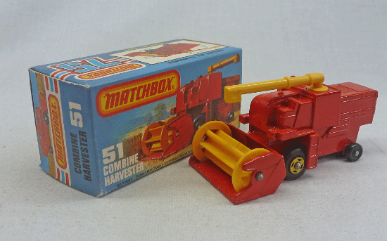 Picture of Matchbox Superfast MB51e Combine Harvester with Yellow SF Wheels
