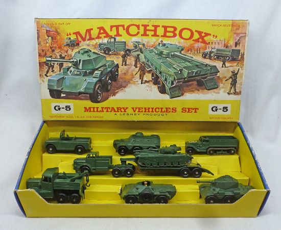 Picture of CHRISTMAS & NEW YEAR EBAY AUCTION PREVIEW G-5 MILITARY SET 