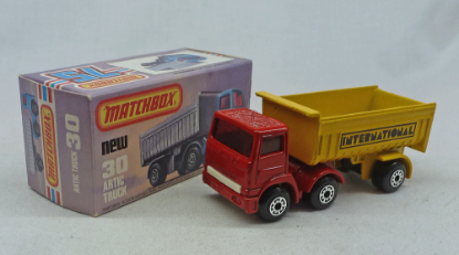 Picture of Matchbox Superfast MB30f Artic Truck Red/Yellow White Grille