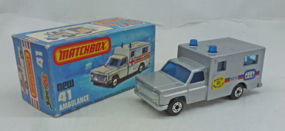 Picture of Matchbox Superfast MB41e Ambulance SILVER with WHITE rear doors