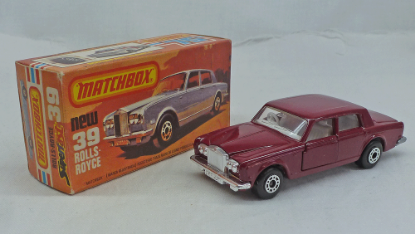 Picture of Matchbox Superfast MB39e Rolls Royce Silver Shadow Plum with Silver Base