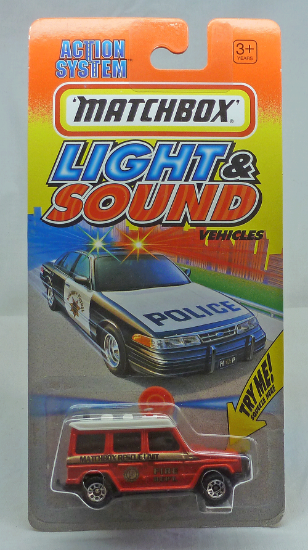 Picture of Matchbox Light & Sound MB30 Mercedes G Wagon Red Fire Dept